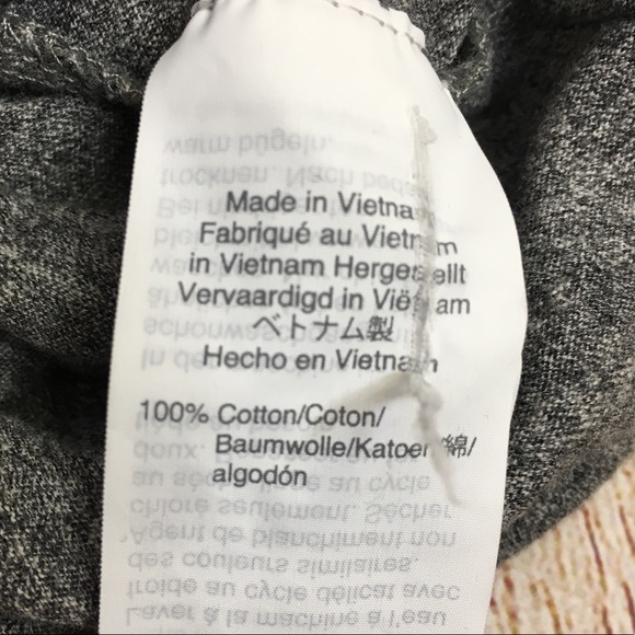 NEW Madewell Grey Whisper Cotton V-Neck Pocket Tee Size XS - Picture 11 of 12